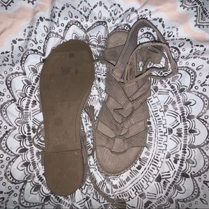 Old Navy sandals